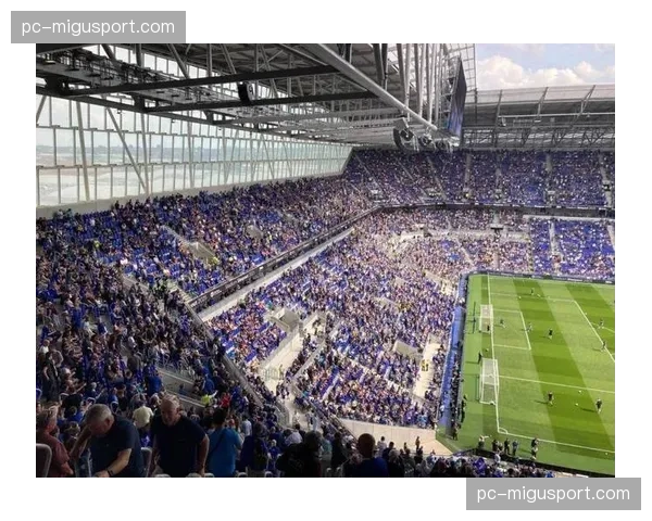 “后疫情时代”的球场广告：混合工作模式如何影响企业赞助英超的决策？