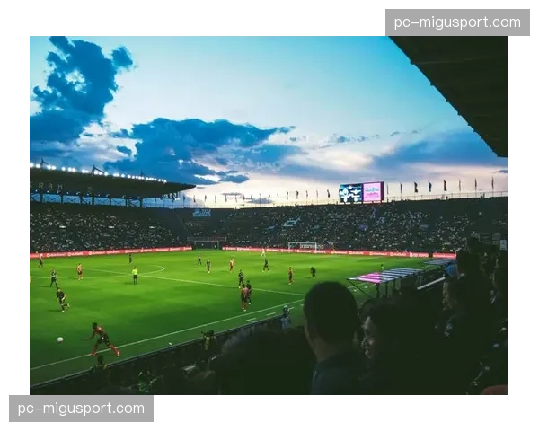 国际足联公布2026世界杯官方用球“连接”