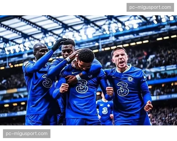 国米客战那不勒斯前瞻：卫冕冠军冲击十连胜，奥斯梅恩复出迎考验