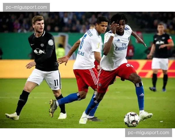 西甲裁判委员会重申2026赛季对“战术犯规”的严厉判罚尺度 西甲裁判委员会重申2026赛季对“战术犯规”的严厉判罚尺度